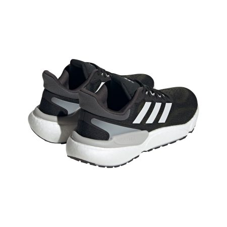 adidas Men's SolarBOOST 5 Lightweight Textile Running Shoes