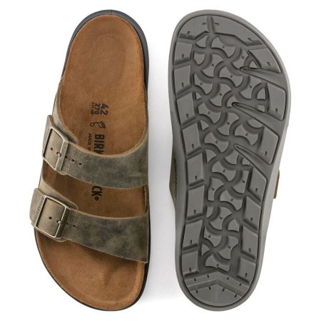 BIRKENSTOCK Men's Arizona Sandals