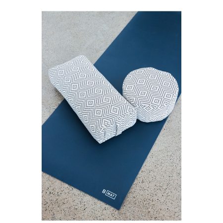 B Yoga The Calm Bolster