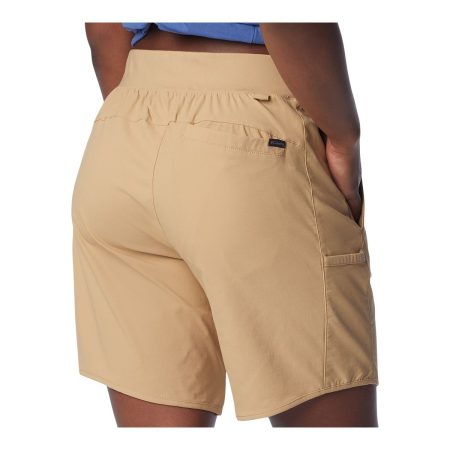 Columbia Women's Leslie Falls™ 9 Inch Long Shorts