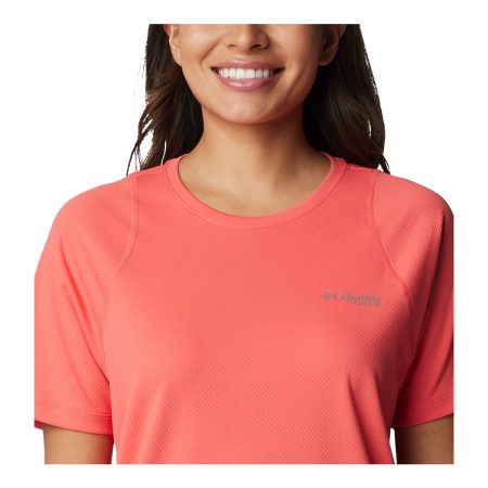 Columbia Women's Summit Valley™ UPF T Shirt