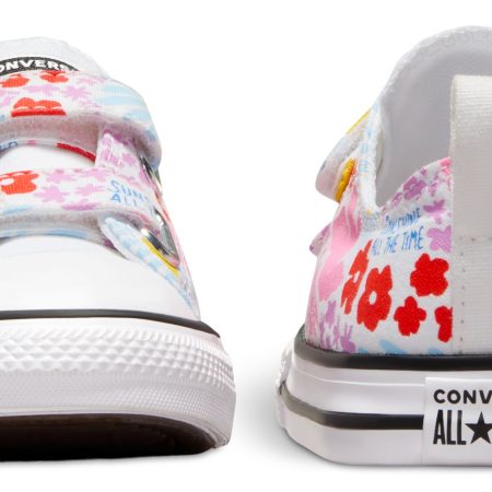 Converse Toddler Girl's Chuck Taylor All Star 2V Shoes