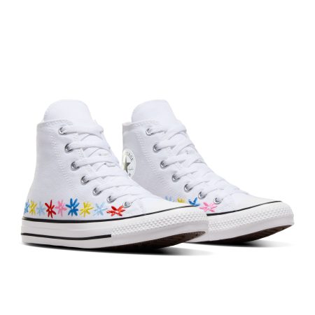 Converse Kids' Grade School Chuck Taylor All Star Shoes