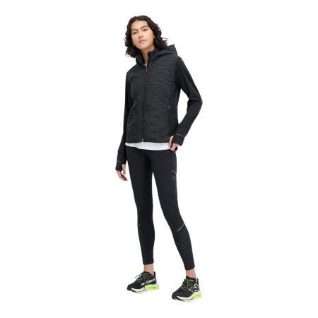 New Balance Women's Accelerate Long Sleeve Top