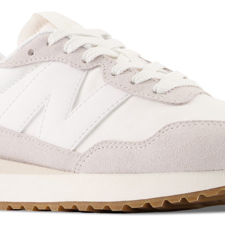 New Balance Women's 237 Shoes