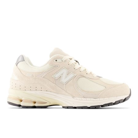 New Balance Women's M2002R Shoes