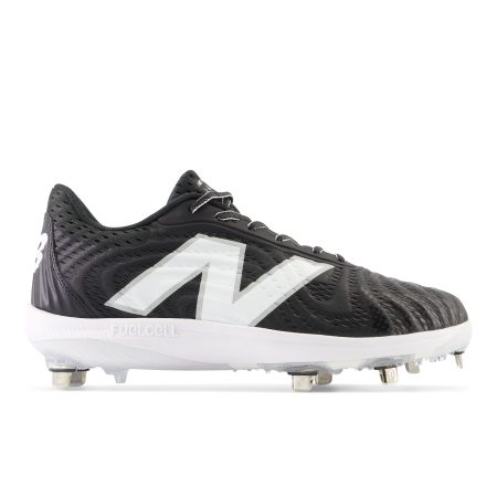 New Balance Men's Wide Fit 4040V7 Low-Cut Metal Baseball Cleats