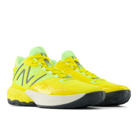 New Balance Two Way V4 Basketball Shoes