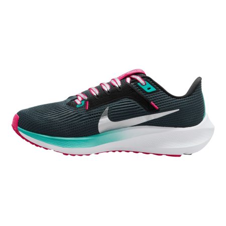 Nike Women's Air Zoom Pegasus 40 Lightweight Mesh Running Shoes