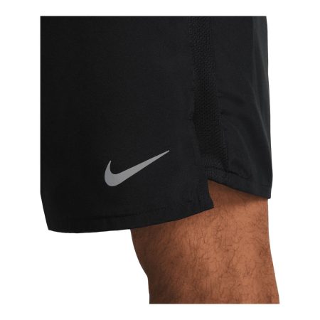 Nike Men's Challenger 2 7 Inch 2 in 1 Shorts