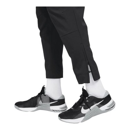 Nike Men's Dri-FIT Unlimited Taper Pants