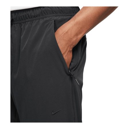 Nike Men's Dri-FIT Unlimited Taper Pants