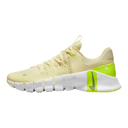 Nike Women's Free Metcon 5 Training Shoes