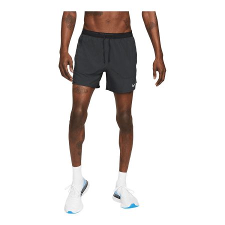 Nike Men's Flex Stride 5 Inch Boyfriend Shorts