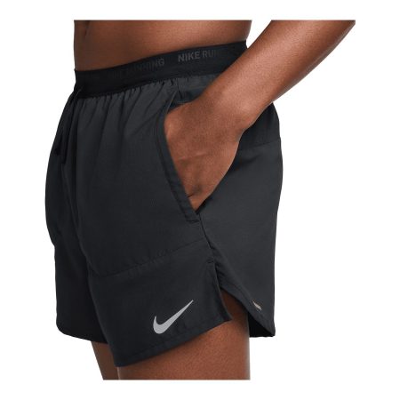 Nike Men's Flex Stride 5 Inch Boyfriend Shorts