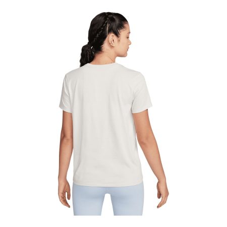 Nike Women's Dri-FIT Trail T Shirt