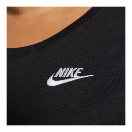 Nike Women's Plus Size Club T Shirt