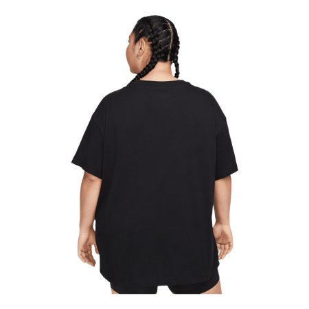 Nike Women's Plus Size Essentials LBR T Shirt