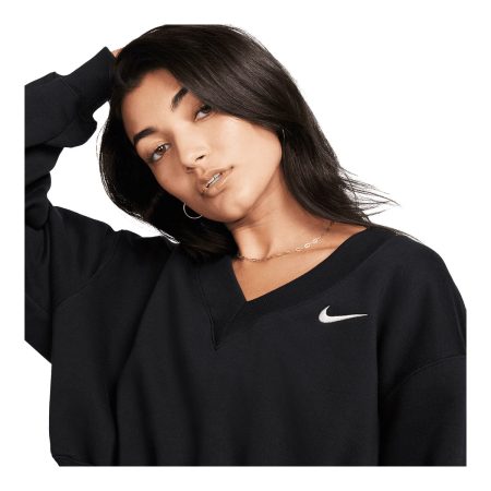 Nike Women's Phoenix Crop V-Neck Fleece Top