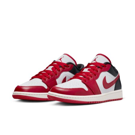 Nike Women's Air Jordan 1 Low Basketball Shoes