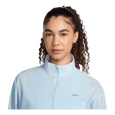 Nike Women's Run Division Reflective Jacket