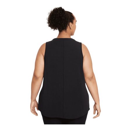 Nike Women's Yoga One Luxe Dri-FIT Standard Tank