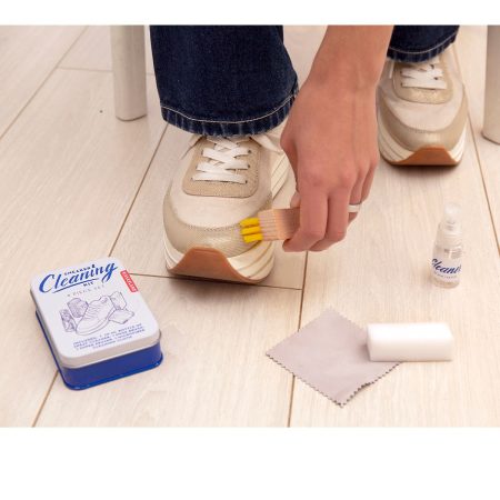 Kikkerland Sneaker Cleaning Kit