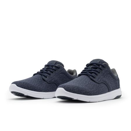 TravisMatthew Men's The Daily II Spikeless Knit Golf Shoes