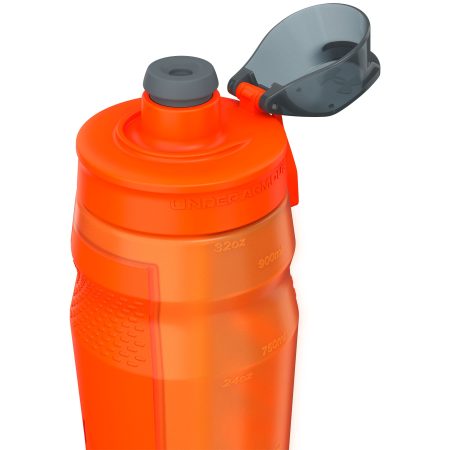 UA Playmaker Squeeze 32 oz Water Bottle