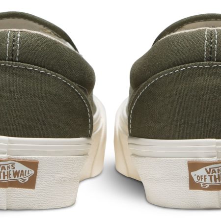 Vans Men's Slip-On VR3 Skate Shoes/Sneakers