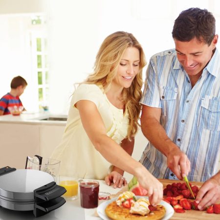 Black & Decker Round, Non-Stick Belgian Waffle Maker, Stainless Steel