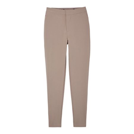 FWD Women's Friday Travel Stretch Tapered Pants