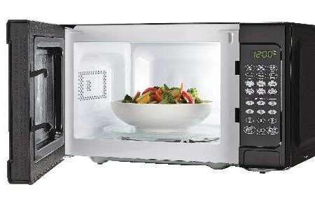 MASTER Chef Countertop Microwave, Black, 0.7-cu.ft.