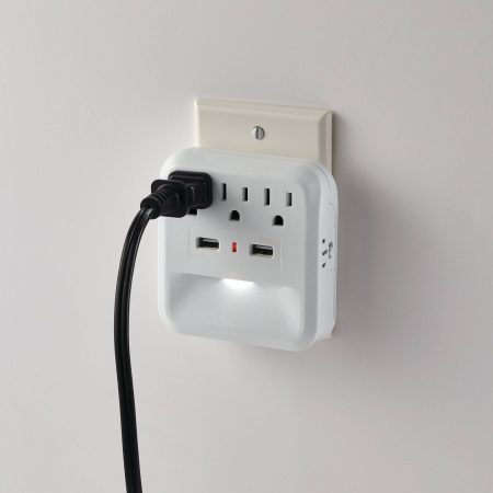 NOMA 3-Outlet 2 USB-A Outlet with Night Light