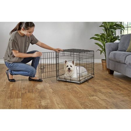 Petco 1-Door Small Folding Dog Crate, 24-in L x 17-in W x 20-in H