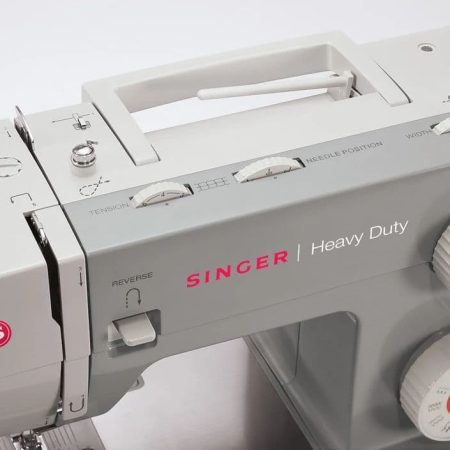 Singer 4411 Heavy Duty Sewing Machine with 11 Stitches and Auto Buttonhole, Accessories and Dust Cover Included