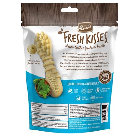 Fresh Kisses Double-Brush Real Mint Small Breed Dog Treats