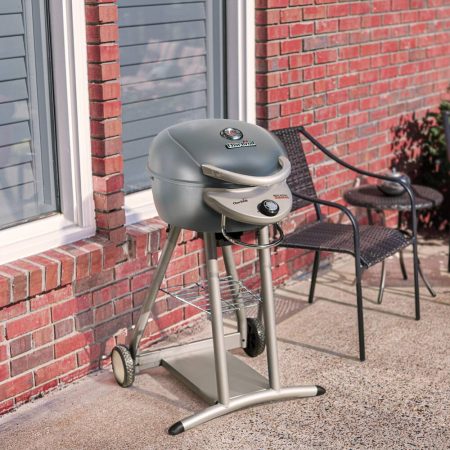 Char-Broil Patio Bistro Tru-Infrared Electric BBQ Grill with a 1500W Burner