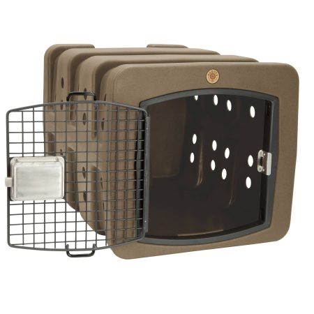 Dakota 283 T1 Kennel with Dakota Guard, Assorted Colours