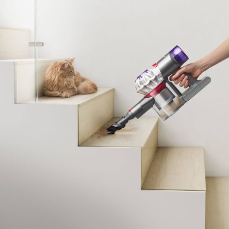 Dyson V7 Advanced Cordless Stick Vacuum