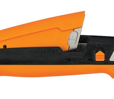 Fiskars Pro Snap-Off Blade Utility Knife, 18-mm, Black/Orange