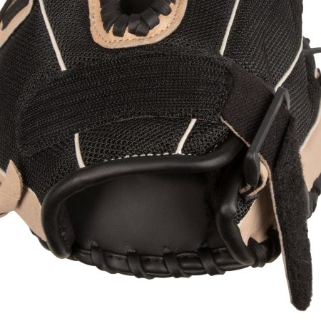 Matrix Fielding Glove, Black/Camel, Right-Hand Catch, 10-in