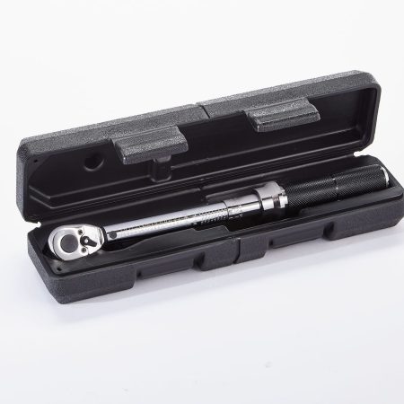 MAXIMUM 1/4-in Drive, Torque Wrench, 40-200 in-lbs