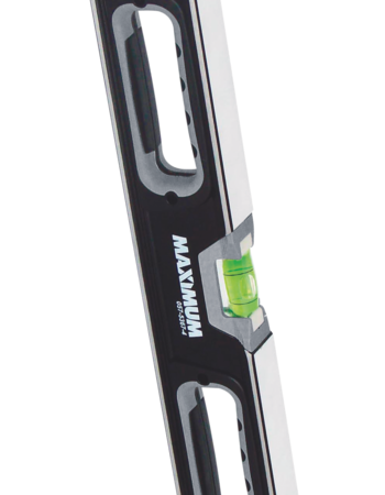 MAXIMUM Aluminum Box Spirit Level, 24-in, Black