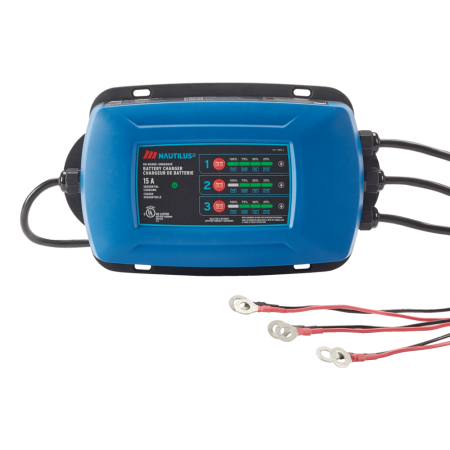 MotoMaster Nautilus 3-Bank Onboard Smart Battery Charger/Maintainer, Fully Automatic, 15-Amp, 12V