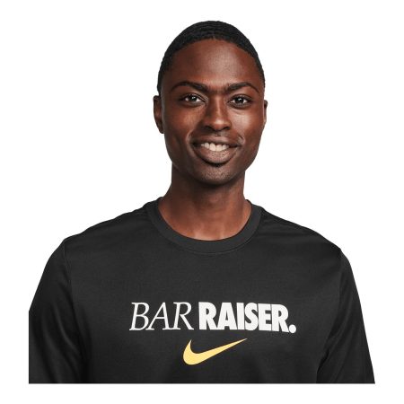 Nike Men's Dri-FIT Legend Bar Raiser T Shirt