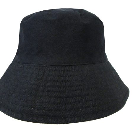 Outbound Women's Reversible Bucket Hat, Black/Polka Dots