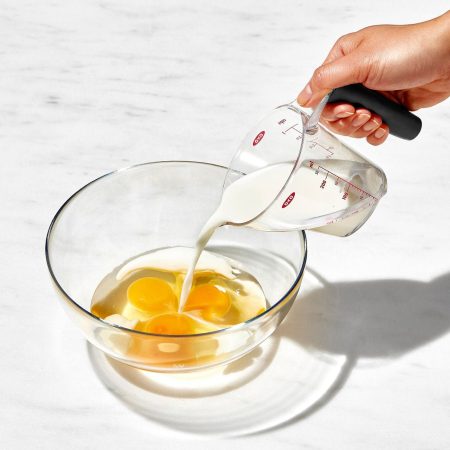 OXO Good Grips 2-Cup Angled Measuring Cup