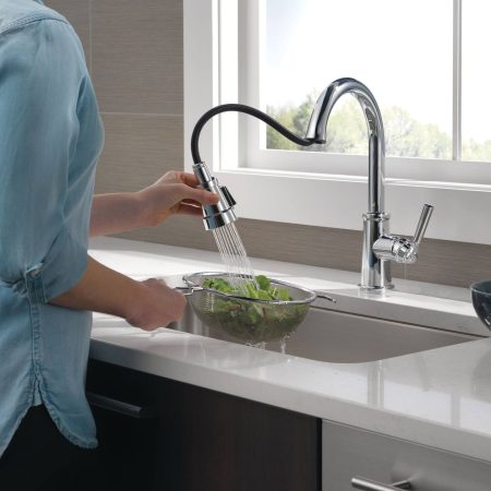 Peerless® Westchester Single Handle Pull Down Kitchen Faucet, Chrome