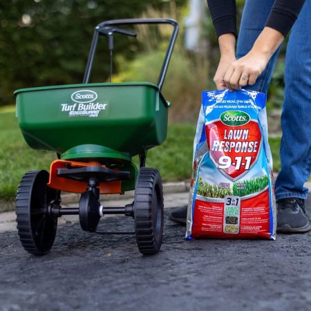 Scotts Lawn Response 3-in-1 Grass Seed & Fertilizer Mix, 9-1-1, 4.8-kg